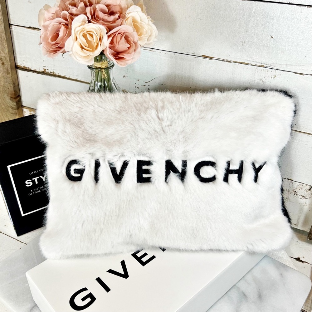 Givenchy Large Black & White Fur Two Tone GV3 Pouch/Clutch - Picture 3 of 9